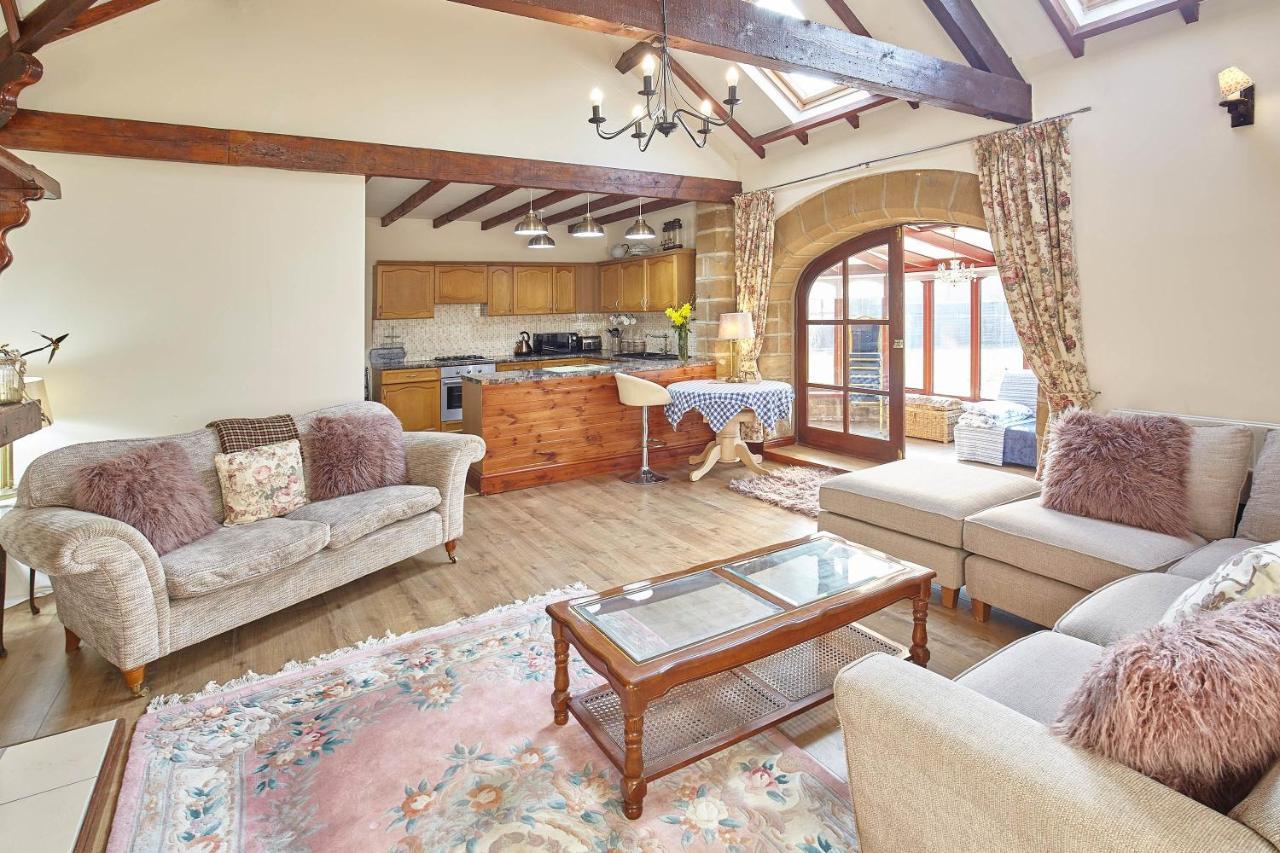 Host & Stay - The Arches Cottage Brotton Экстерьер фото