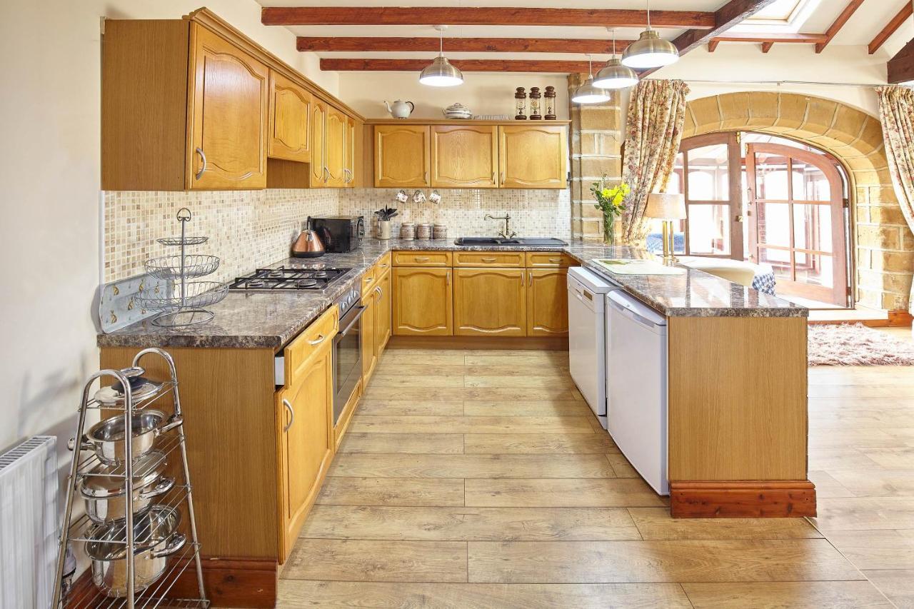 Host & Stay - The Arches Cottage Brotton Экстерьер фото