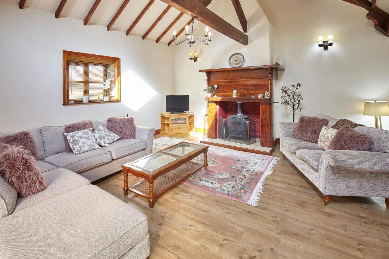 Host & Stay - The Arches Cottage Brotton Экстерьер фото