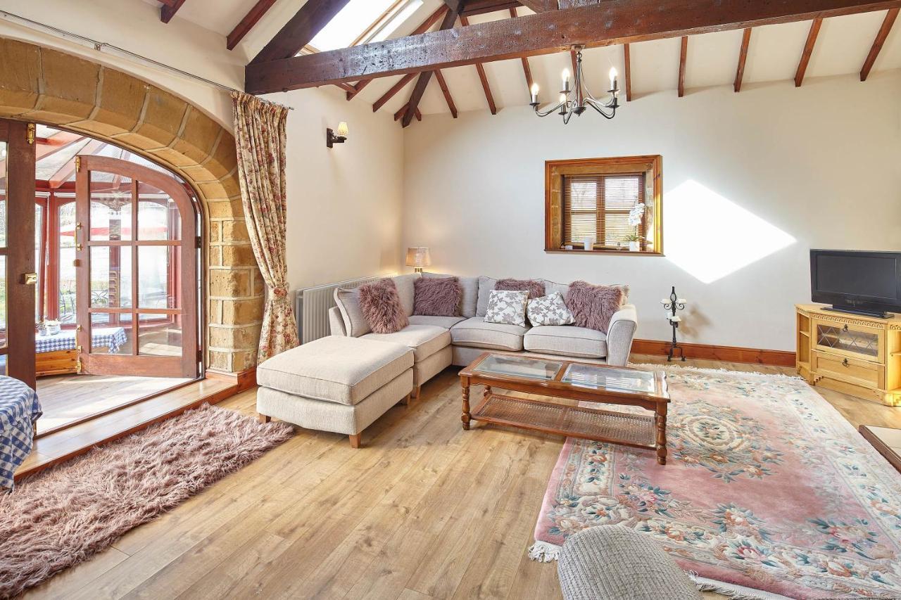 Host & Stay - The Arches Cottage Brotton Экстерьер фото