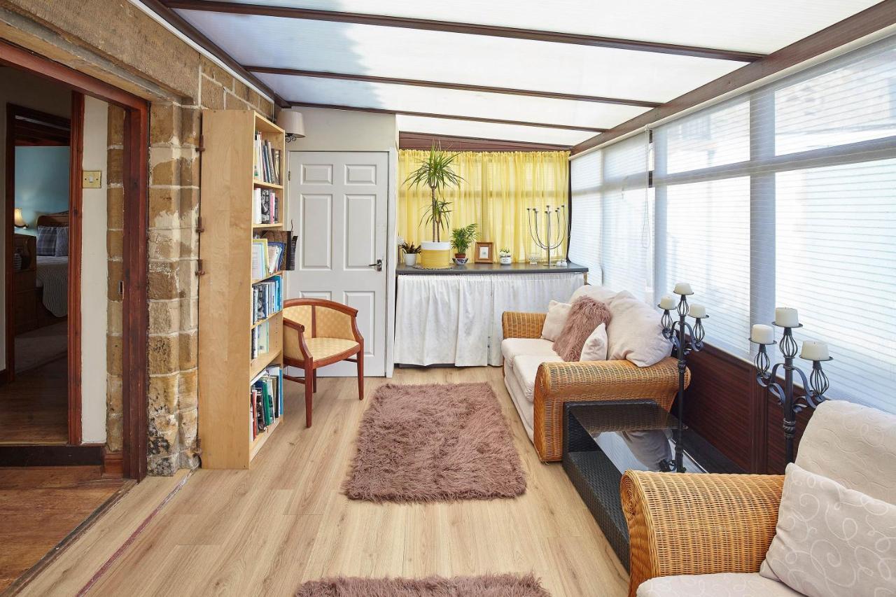 Host & Stay - The Arches Cottage Brotton Экстерьер фото